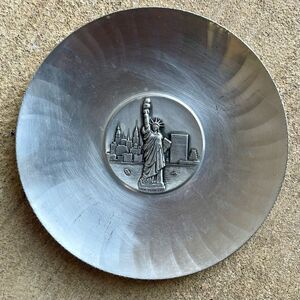 Vintage Statue of Liberty Souvenir Embossed Hammered Stamped Aluminum Plate